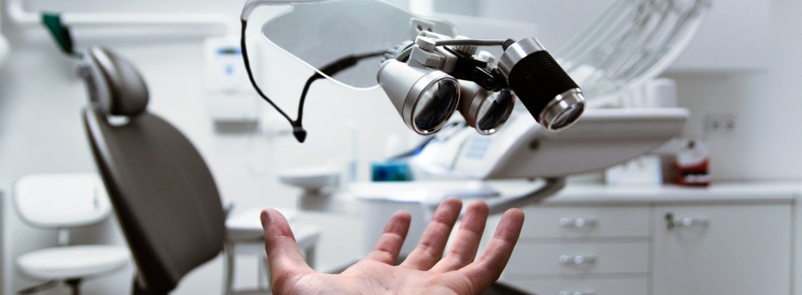 Криві зуби – що робити?