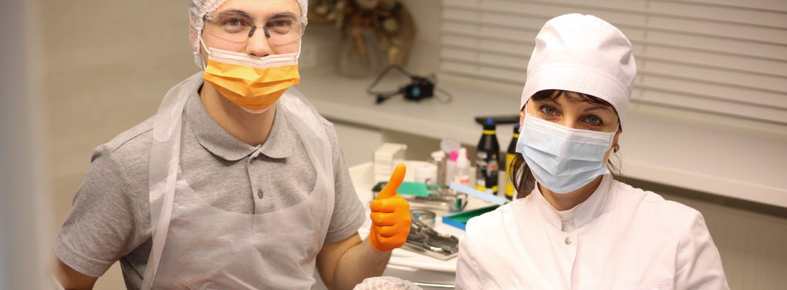 Які бувають види зубних протезів?