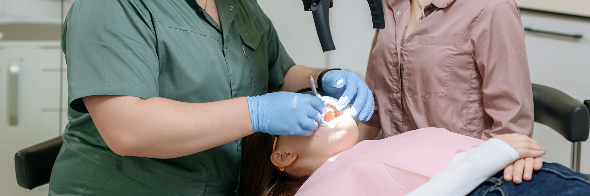 Протезування зубів