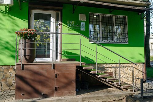 м. Дніпро, вул. Квітки Цісик, 10