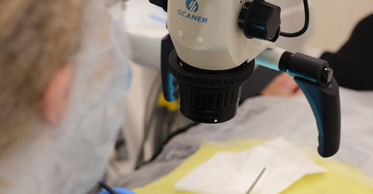 Ізоляція зуба та доступ до каналів